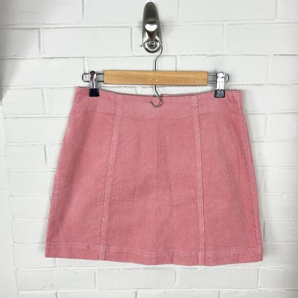 Forever 21 Pink Ribbed Corduroy Mini Skirt Size M - Picture 2 of 6
